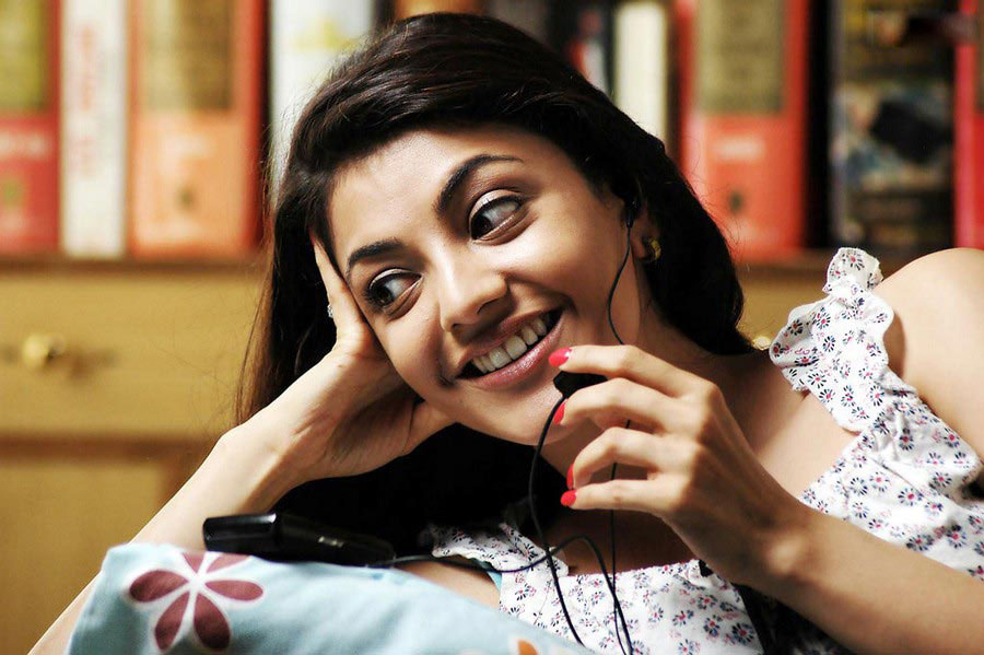 Kajal+in+Naan+Mahaan+Alla.jpg